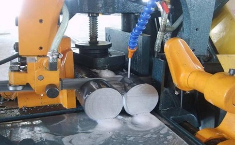 沉湖管委会卧式带锯床的送料方式有哪几种？